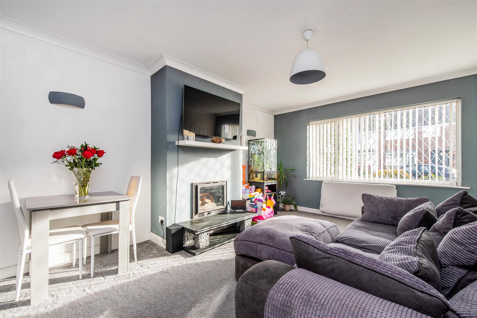 2 bed property in Cockersand Avenue, Preston